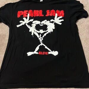 Pearl Jam tshirt